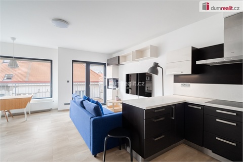 Pronájem bytu 3kk, 74 m² 0