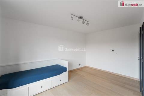 Pronájem bytu 3kk, 74 m² 10
