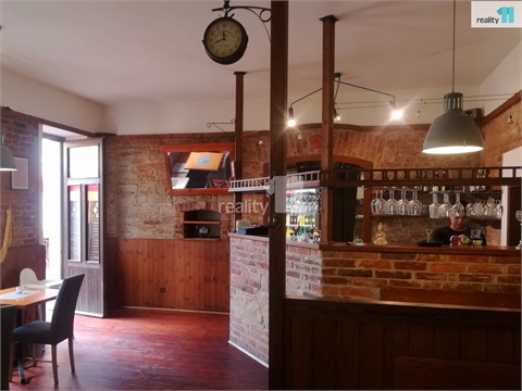 Pronájem restaurace, 232 m² 0