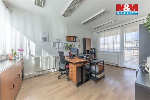 Prodej výrobního objektu, 1 182 m² - 4