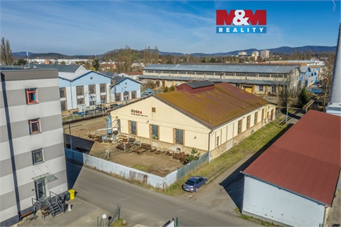 Prodej výrobního objektu, 1 182 m² 0