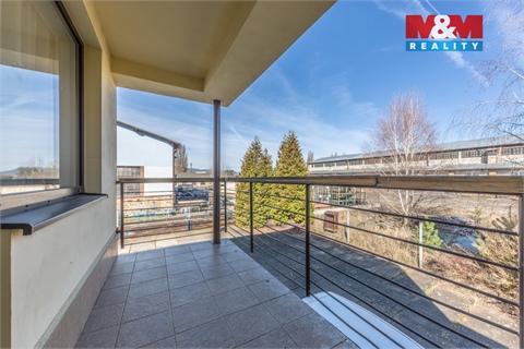 Prodej výrobního objektu, 1 182 m² 8