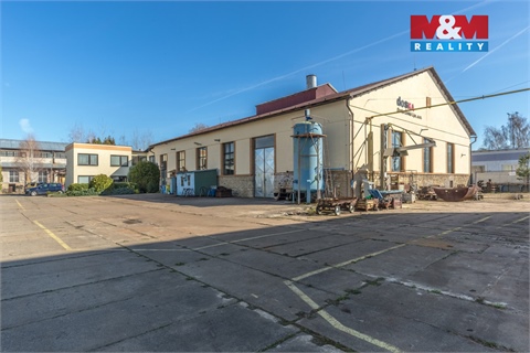 Prodej výrobního objektu, 1 182 m² 20