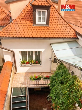 Pronájem bytu 2+1, 90 m² 8