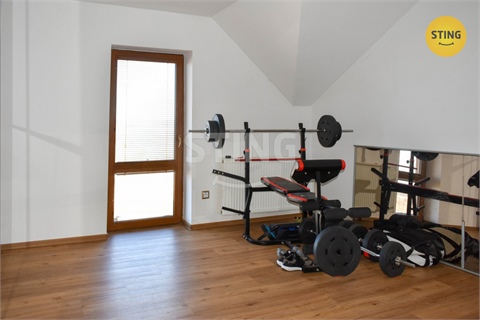 Prodej rodinného domu, 170 m² - 10