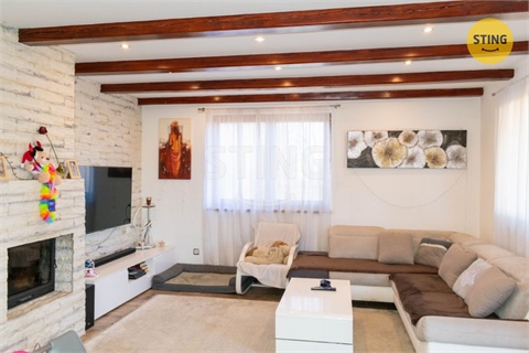 Prodej rodinného domu, 170 m² - 2