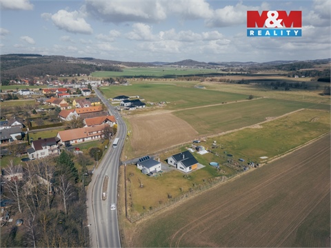 Prodej stavebního pozemku, 1 353 m² 32