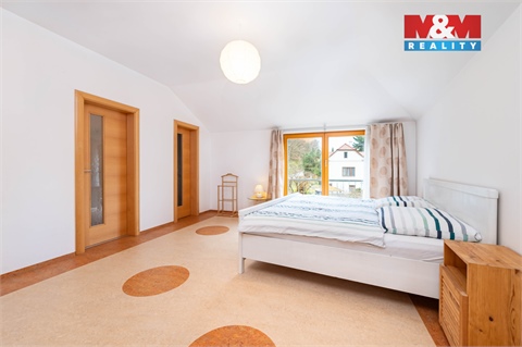 Prodej rodinného domu, 230 m² 6