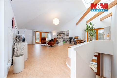 Prodej rodinného domu, 230 m² - 0