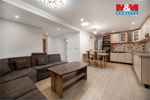 Prodej rodinného domu, 150 m² - 2