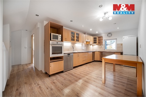 Prodej rodinného domu, 150 m² 2