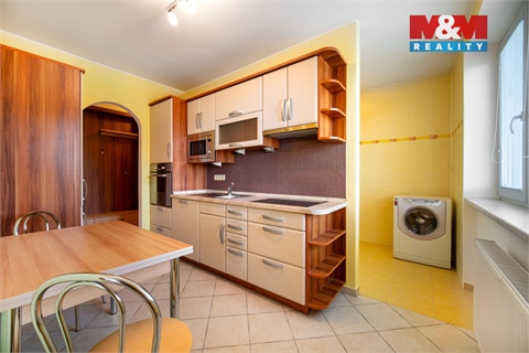 Prodej bytu 2+1, 58 m² - 0