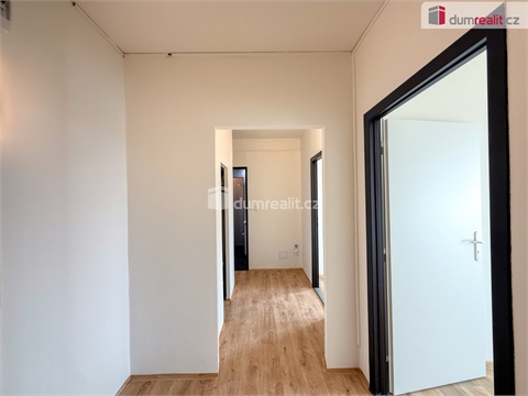 Pronájem bytu 2kk, 48 m² 12