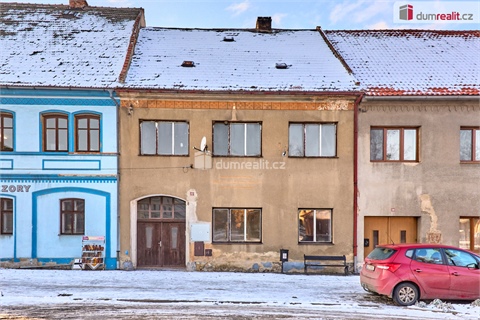 Prodej rodinného domu, 200 m² 0