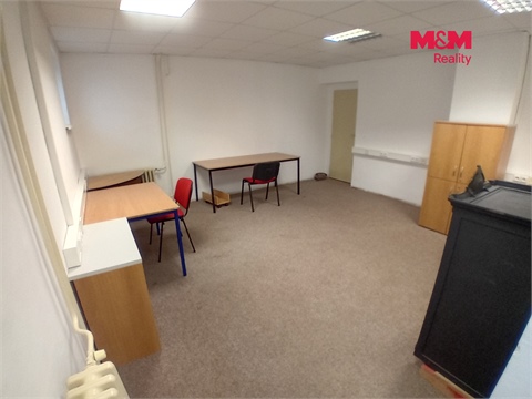 Pronájem obchodních prostor, 90 m² - 0