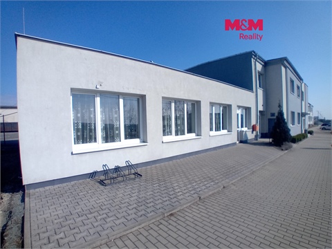 Pronájem obchodních prostor, 90 m² 0