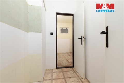 Prodej atypického bytu, 73 m² - 16