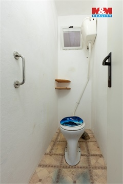 Prodej atypického bytu, 73 m² 24