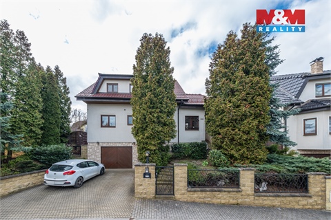 Pronájem rodinného domu, 232 m² 6