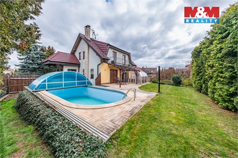 Pronájem rodinného domu, 232 m² - 0