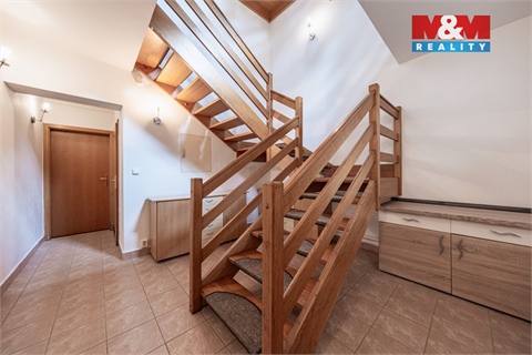 Pronájem rodinného domu, 232 m² - 14