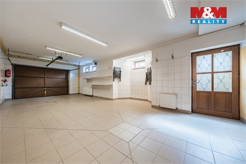 Pronájem rodinného domu, 232 m² 10