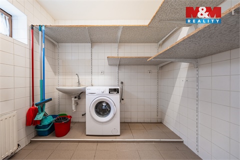 Pronájem rodinného domu, 232 m² 12