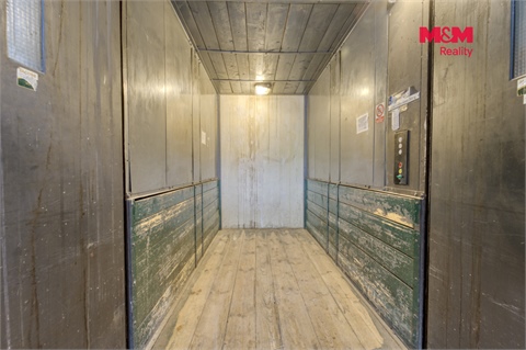 Pronájem výrobního objektu, 641 m² - 8