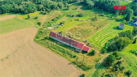 Prodej zemědělského objektu, 916 m² 2