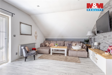 Prodej rodinného domu, 204 m² - 12