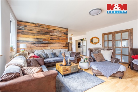 Prodej rodinného domu, 204 m² - 2