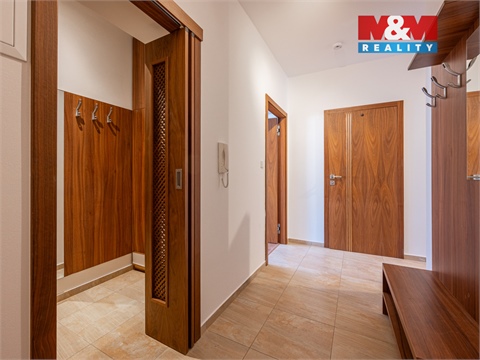 Prodej bytu 4kk, 119 m² 18