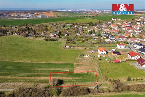 Prodej stavebního pozemku, 1 216 m² 2