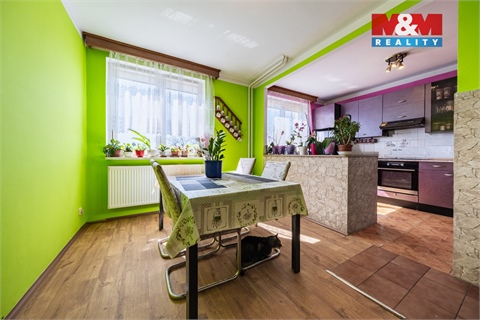 Prodej rodinného domu, 214 m² - 0