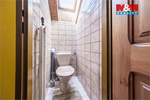 Prodej rodinného domu, 214 m² 18