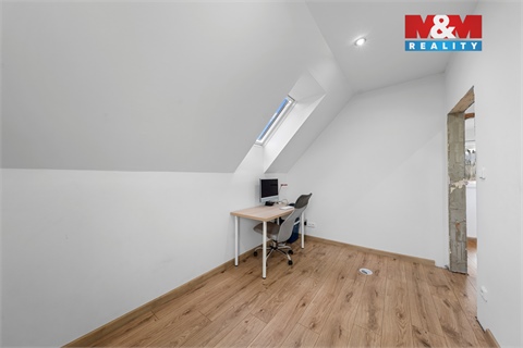 Prodej rodinného domu, 84 m² - 14