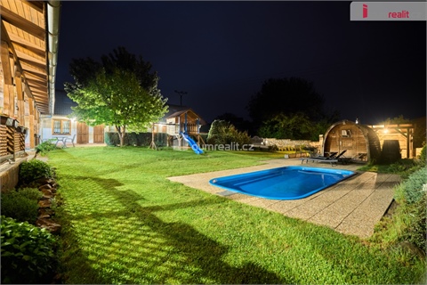 Prodej rodinného domu, 570 m² 4