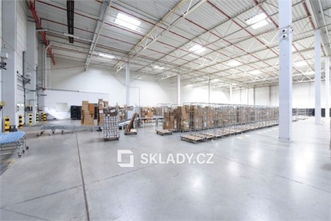 Pronájem skladu / haly, 6 000 m² - 0