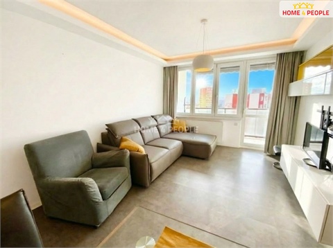 Pronájem bytu 3+1, 83 m² 2