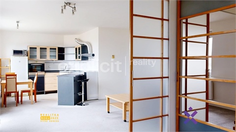 Pronájem bytu 2kk, 52 m² 0