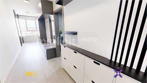 Pronájem bytu 2kk, 69 m² - 16