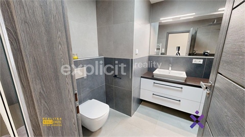 Pronájem bytu 2kk, 69 m² 10