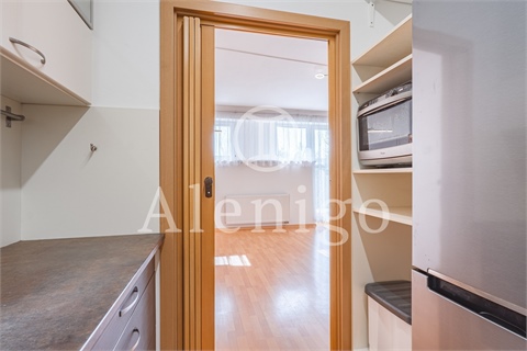 Prodej bytu 3kk, 72 m² 4