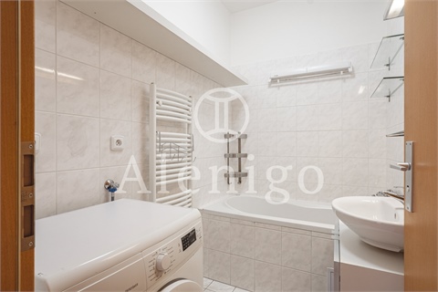 Prodej bytu 3kk, 72 m² 12