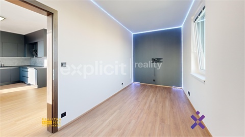 Pronájem bytu 3kk, 66 m² 12