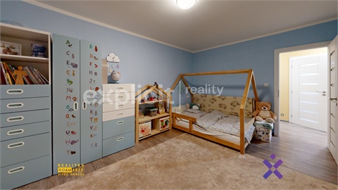 Pronájem bytu 3+1, 95 m² 24