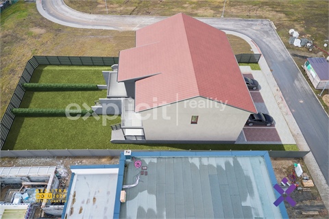 Prodej bytu 4kk, 98 m² 12