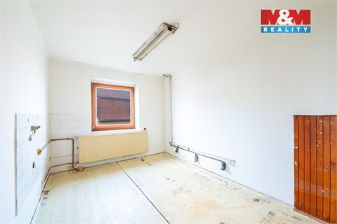 Prodej rodinného domu, 294 m² - 22