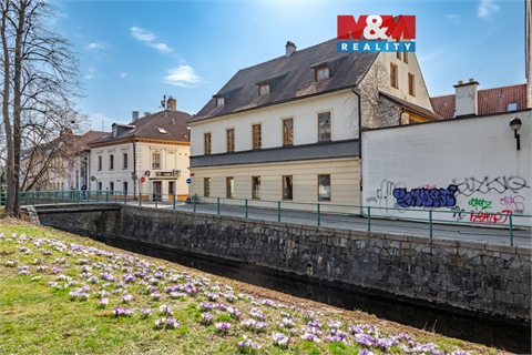 Prodej obchodních prostor, 615 m² 0