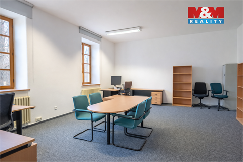 Prodej obchodních prostor, 615 m² 12